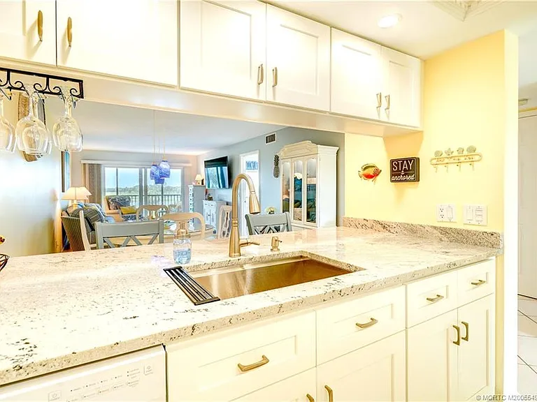 40 NE Plantation Rd #311 — Photo 7