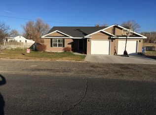 547 N Hagerman St, Wendell, ID 83355