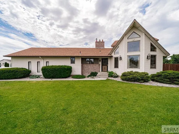946 S Bellin Rd, Idaho Falls, ID 83402