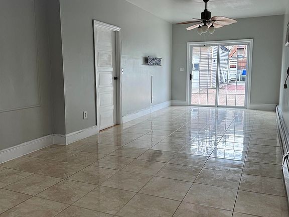 4th image of 172 W 25th St APT 2