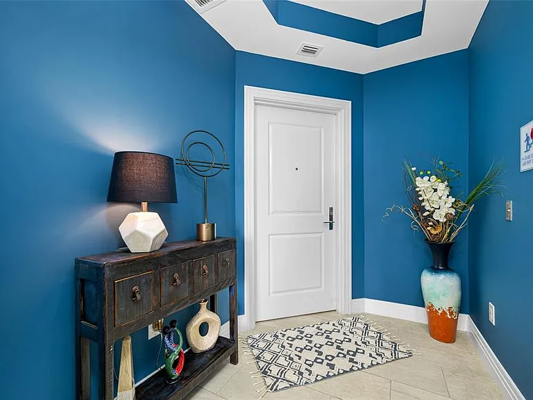 1325 Snell Isle Blvd NE #810 — Photo 3