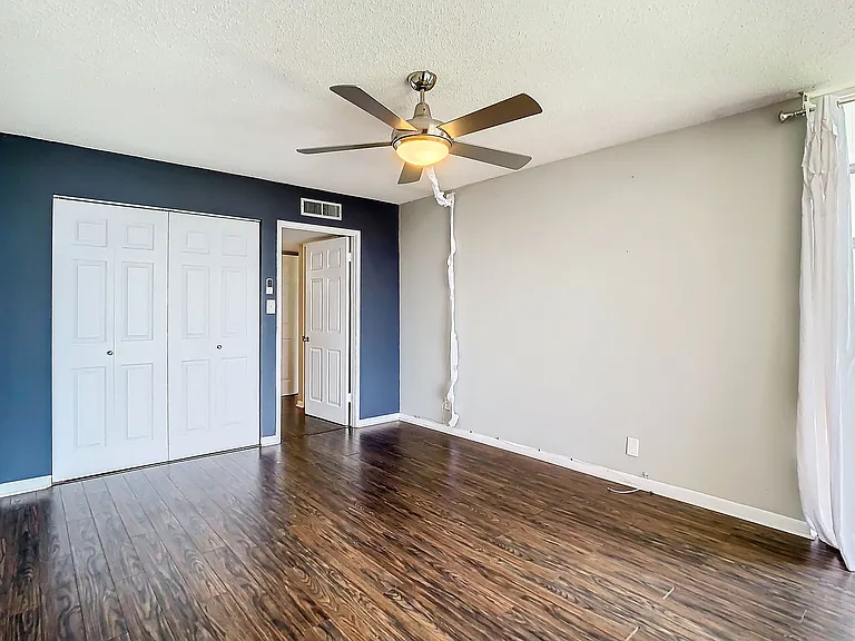 7400 Sun Island Dr #503 — Photo 22