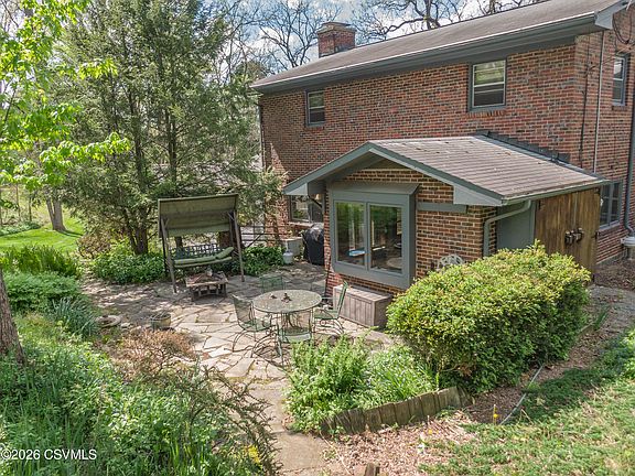 5th image of 413 Pheasant Ridge Rd
