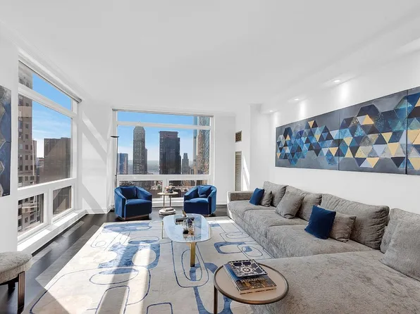 721 5th Ave APT 57H, New York, NY 10022