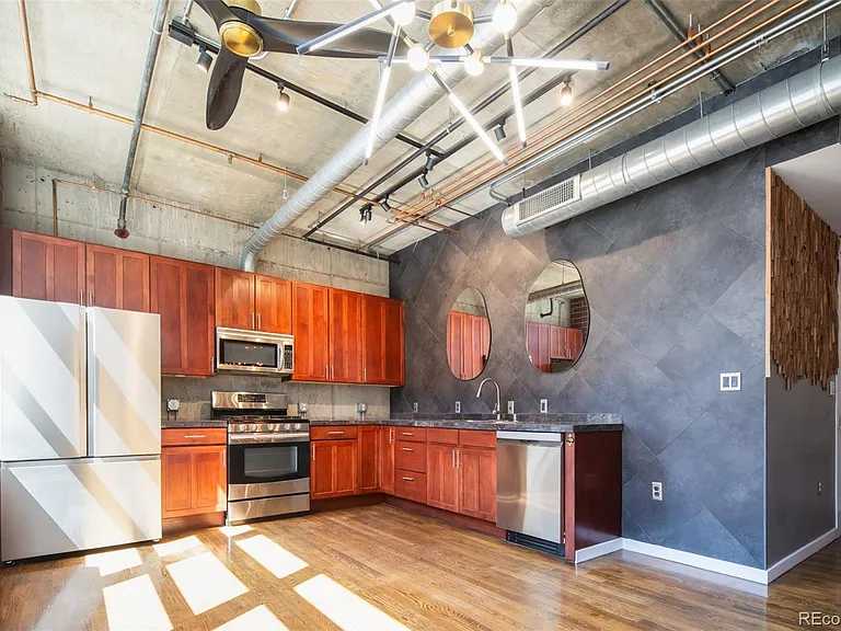 1720 Wazee St #2B — Photo 10