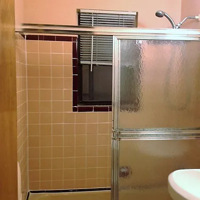 Rented by Tri Boro Terrace Realty | media 7