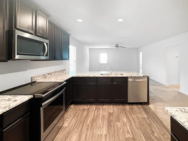 7331 Anchor Cyn — Photo 4