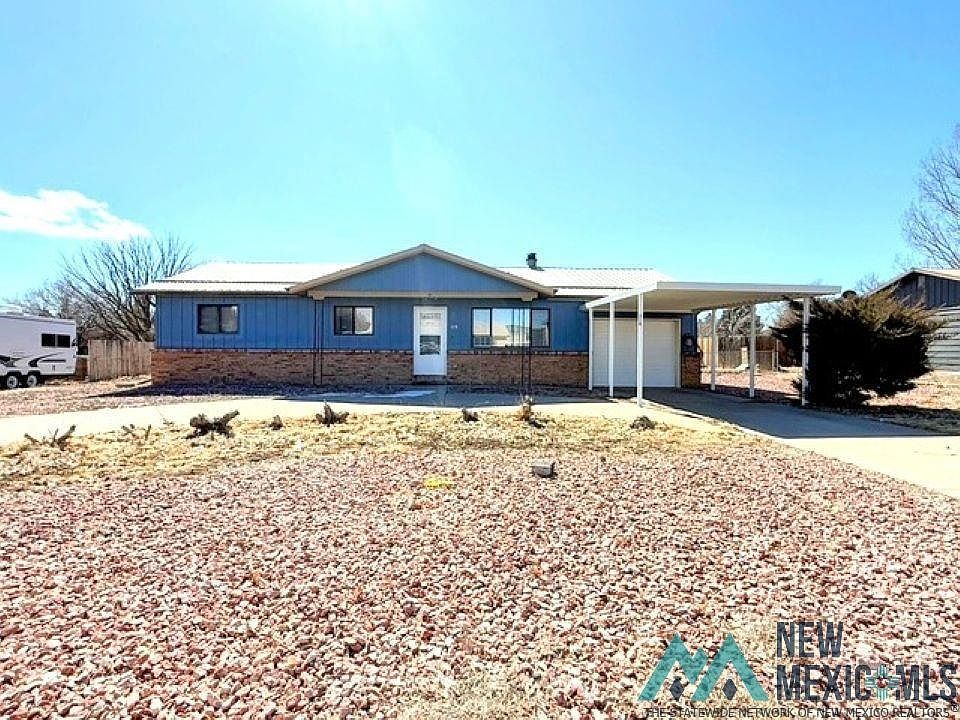 1st image of 213 Turf Dr