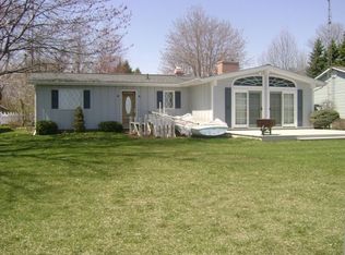 549 Tompkins Dr, Coldwater, MI 49036