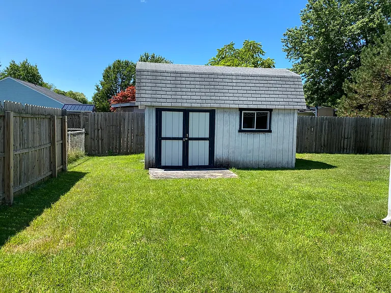 4150 Abbe Rd — Photo 24
