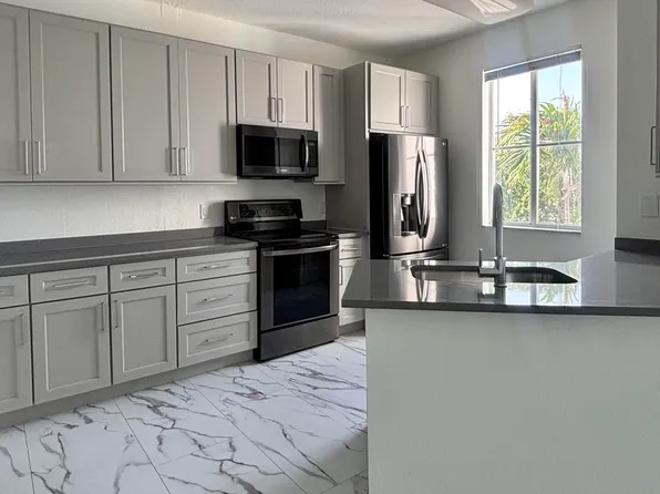11035 Legacy Blvd APT 301, Palm Beach Gardens, FL 33410