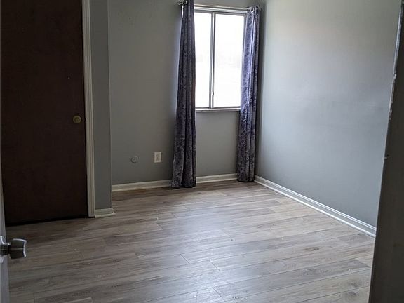 4th image of 4347 Inner Circle Dr APT B3
