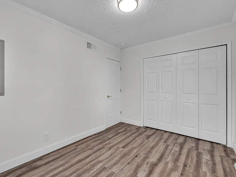 8165 Leonard Dr — Photo 30