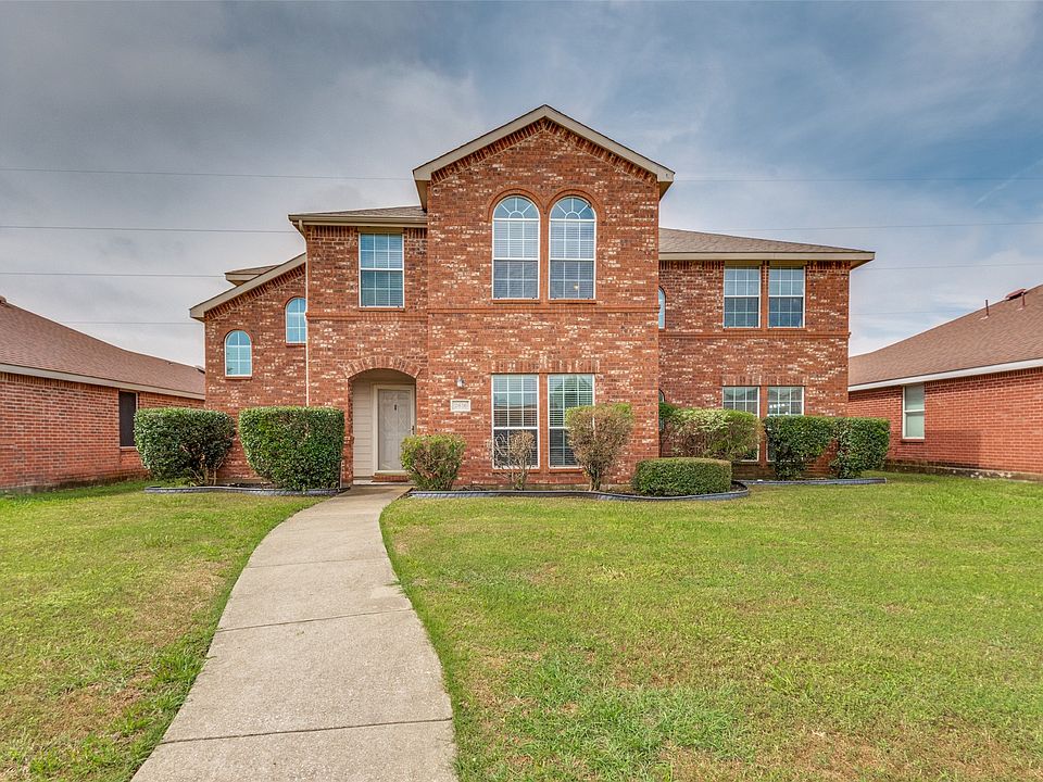 1st image of 2616 Saint Andrews Dr