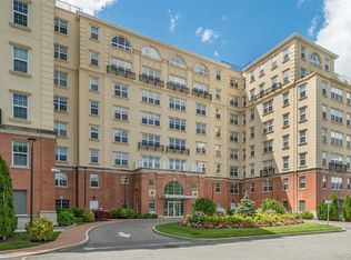 10 Byron Place #306, Mamaroneck, NY 10538
