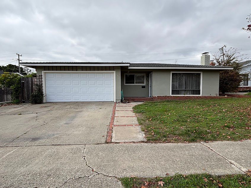 1st image of 1244 Woodside Dr