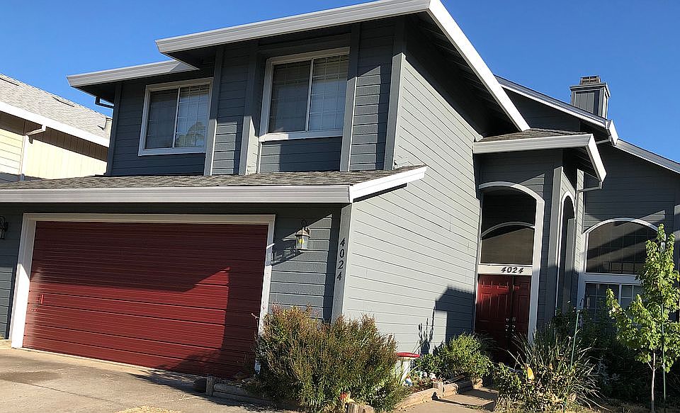 1st image of 4024 Tawny Meadow Way