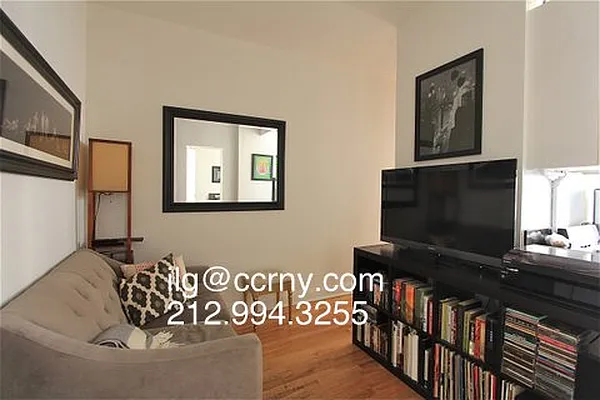 Rented by City Connections Realty | media 72