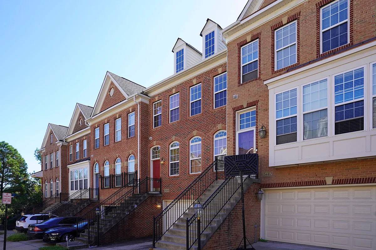 Building Photo - 5685 Faircloth Ct