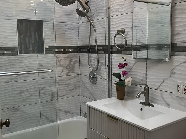 355 Norfolk Dr — Photo 12