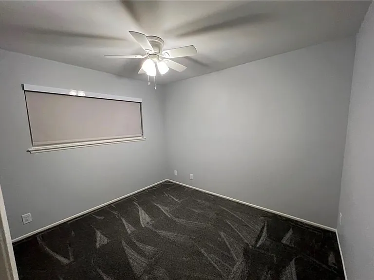 122 Fulton Way — Photo 11