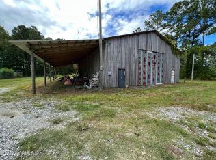 244 Pamlico Beach Rd, Belhaven, NC 27810