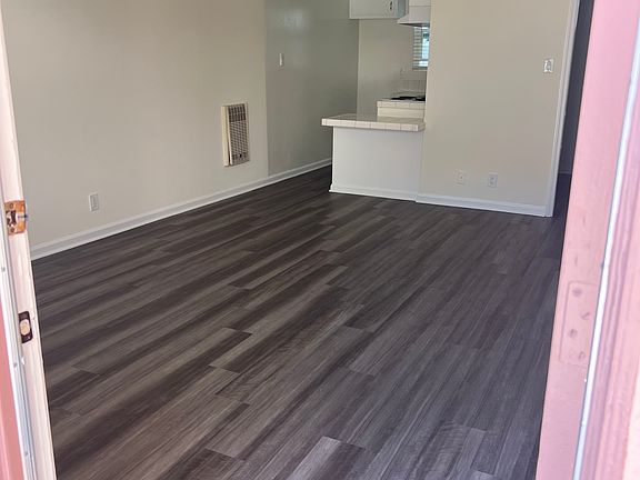 5th image of 20924 Amie Ave #0B-1Ba-355Sqft