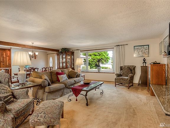 3rd image of 1635 Timberlake Ct SE