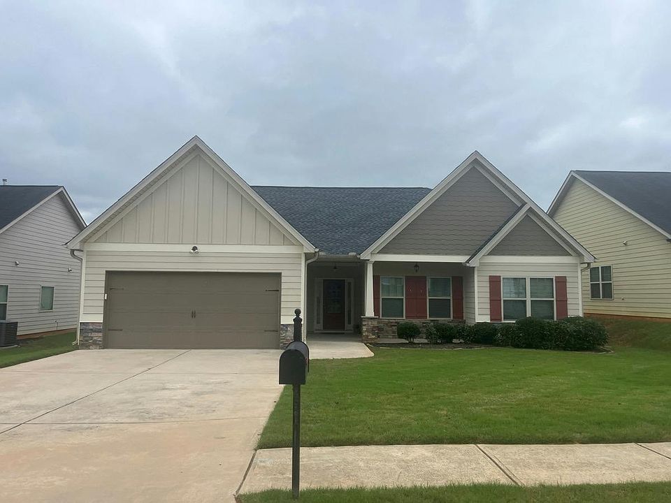 1st image of 221 Summergate Ln