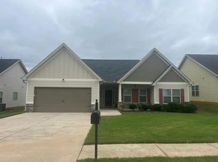 221 Summergate Ln, Villa Rica, GA 30180