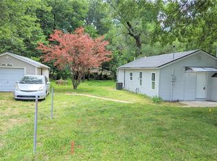 1111 S Ann St, Independence, MO 64056