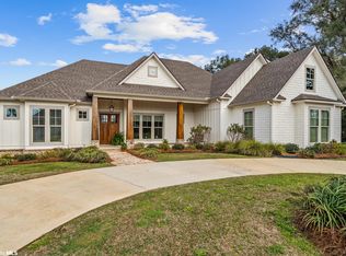 293 Chet Ave, Fairhope, AL 36532