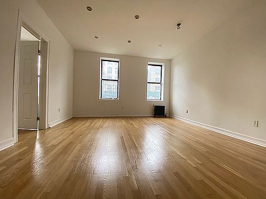 1st image of 326 Saint Johns Pl #1A3A