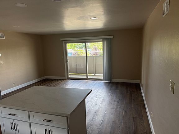 5th image of 1225 Riker St APT 8