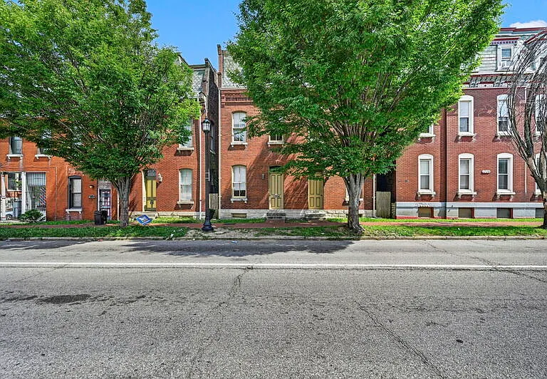 1704 S Tucker Blvd #A — Photo 12