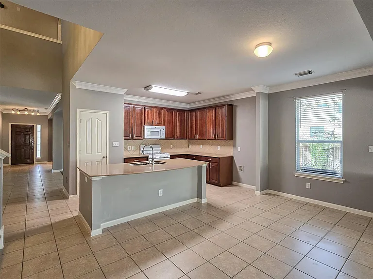 600 S Frontier Ln — Photo 12