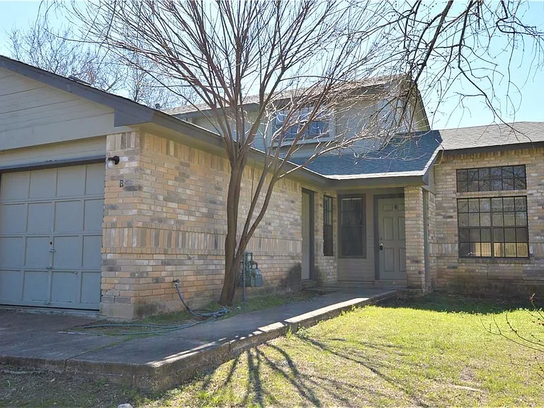 3517 Rollingway Cv #B — Photo 1