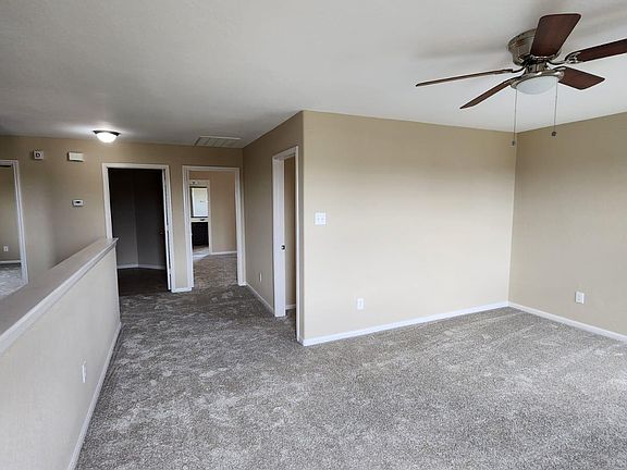 3rd image of 2719 Tucker Creek Dr
