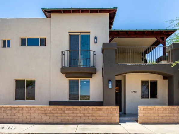 5240 S Nightbloom Way, Tucson, AZ 85747