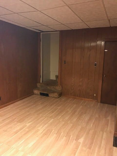 1st image of 9 Jefferson St