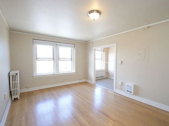 4th image of 1833 13th Ave APT 304