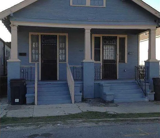 1206 Bartholomew St — Photo 1
