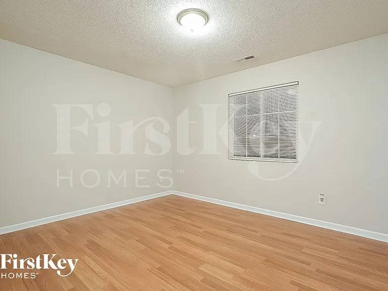 5701 Yachtsman Ct — Photo 14
