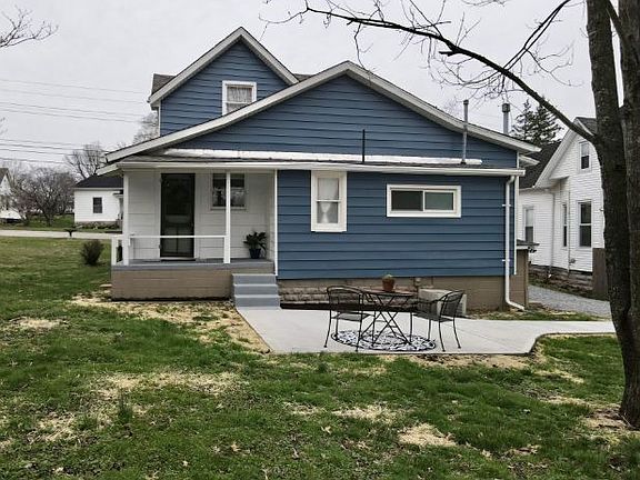 5th image of 219 Logan Ave