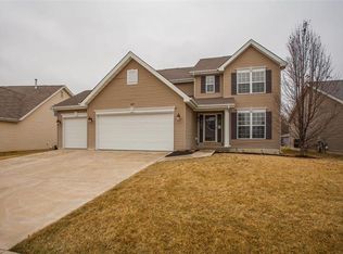 689 Springfield Dr, Wentzville, MO 63385
