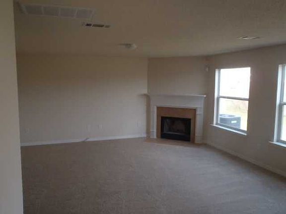 2nd image of 3461 E Parc Green St