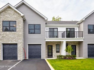 52 Colfax St, Toms River, NJ 08753