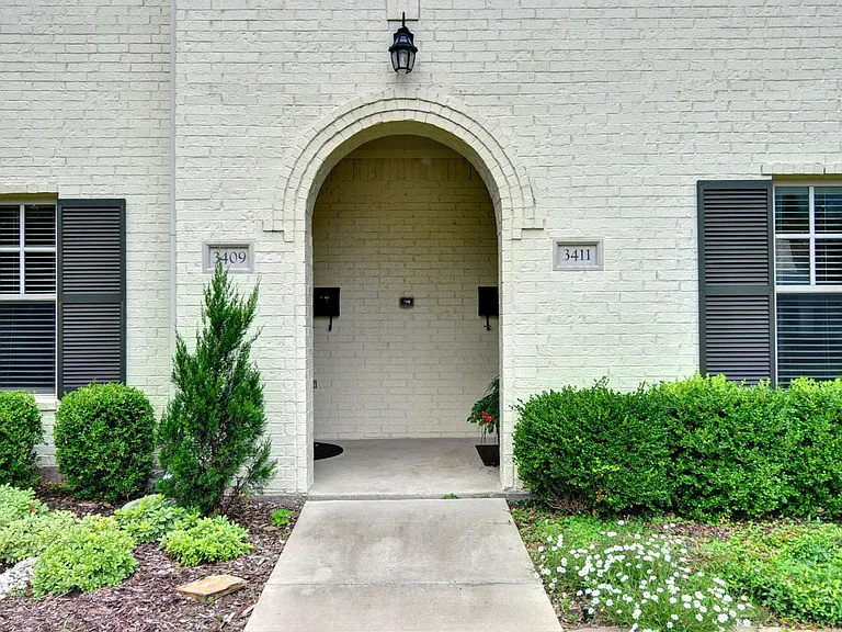 3409 Hamilton Ave — Photo 30
