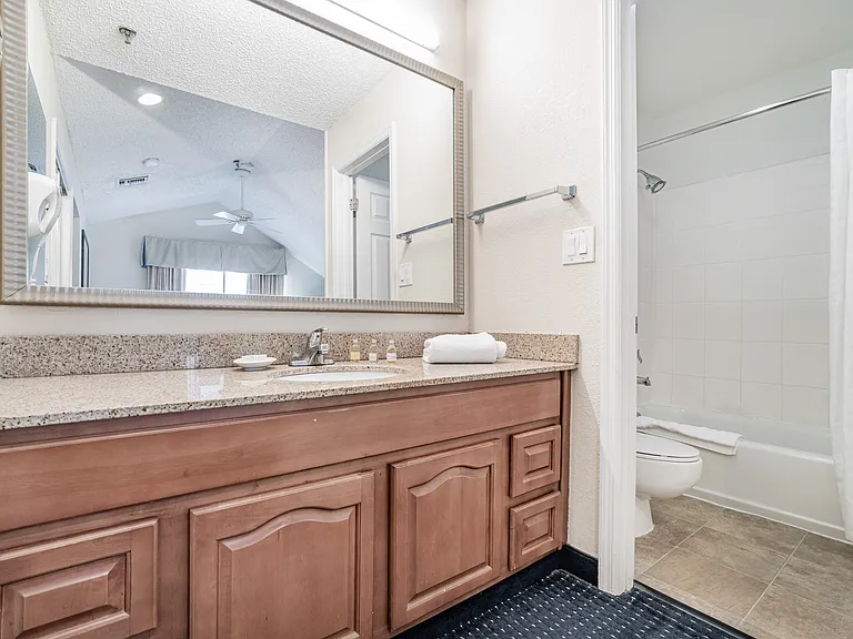 1212 NW 82nd Ave #1024 — Photo 28