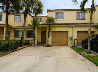 4774 Lago Vista Dr, Coconut Creek, FL 33073